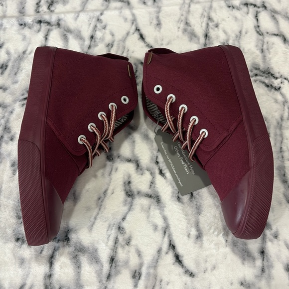 Bangs Canvas High-Tops Women's Size Men’s (4.5) Women’s (6). - Picture 3 of 10